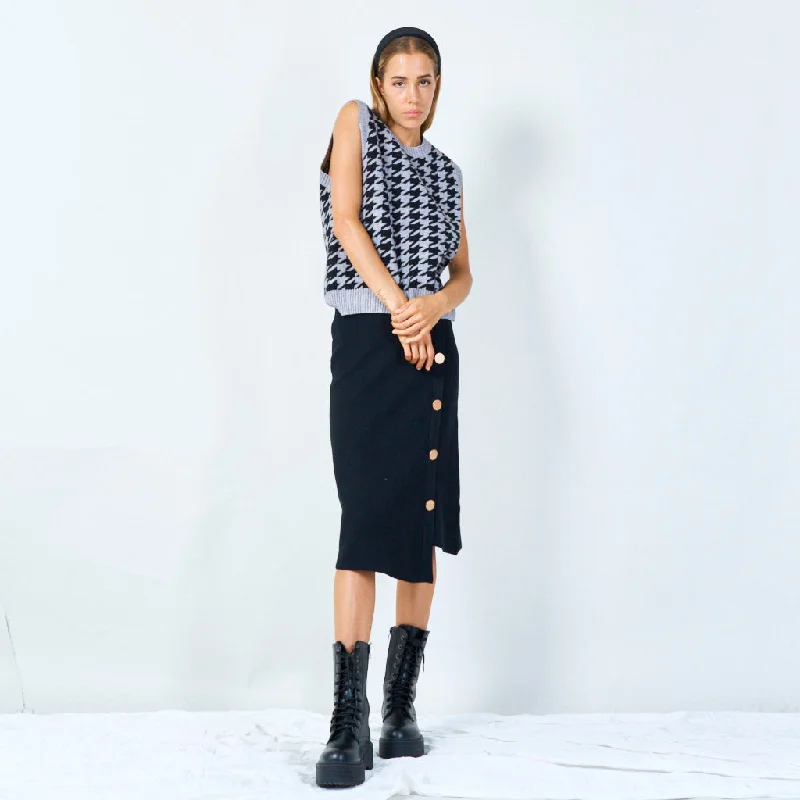 Sleeveless top with houndstooth pattern wholesal