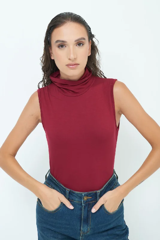 Sleeveless turtleneck top wholesale